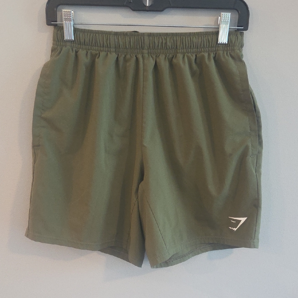 Gymshark Arrival 7" Shorts Coral Olive